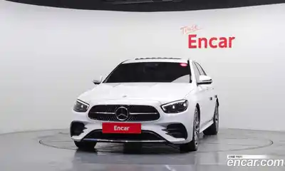 Mercedes-Benz E-Class 2022 1.9 гидро, миниатюра 3