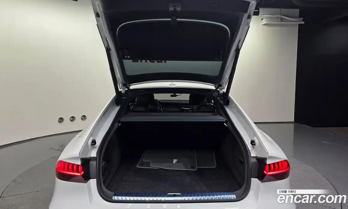 Audi A7 2021 3.0 гидро в Москве № 414048, фото 20