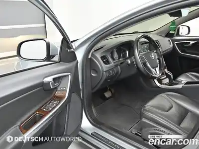 Volvo S60 2016 2.0 гидро в Москве № 860478, миниатюра 11