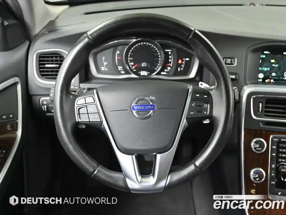 Volvo S60 2016 2.0 гидро в Москве № 860478, фото 13