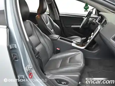 Volvo S60 2016 2.0 гидро в Москве № 860478, миниатюра 10