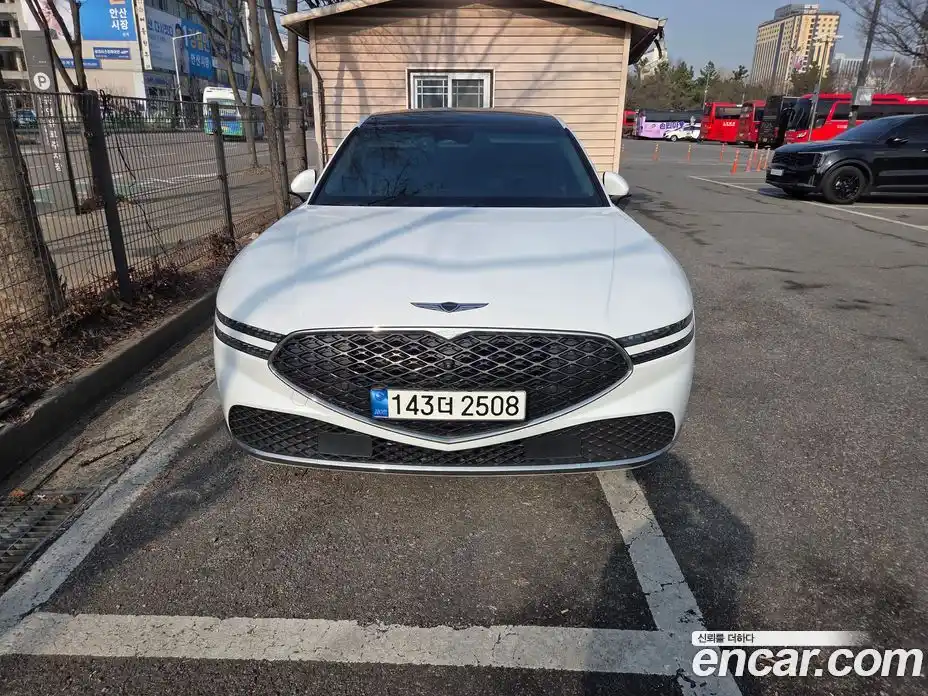 Genesis G90 2022 3.5 гидро, фото 3