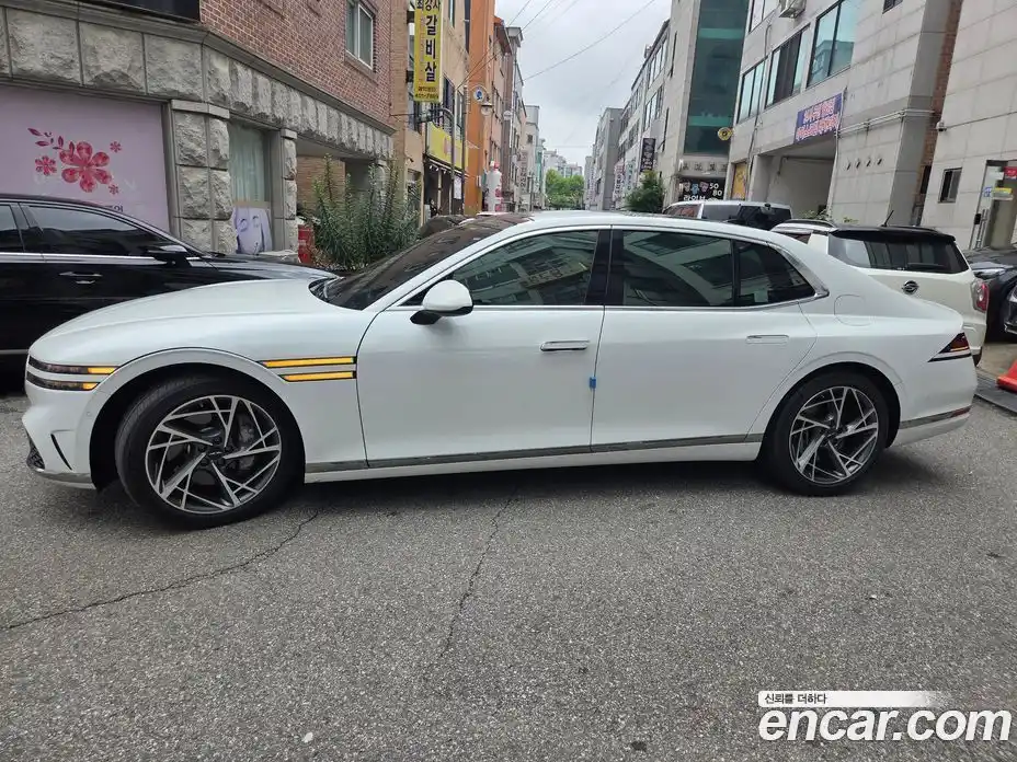 Genesis G90 2022 3.5 гидро, фото 5