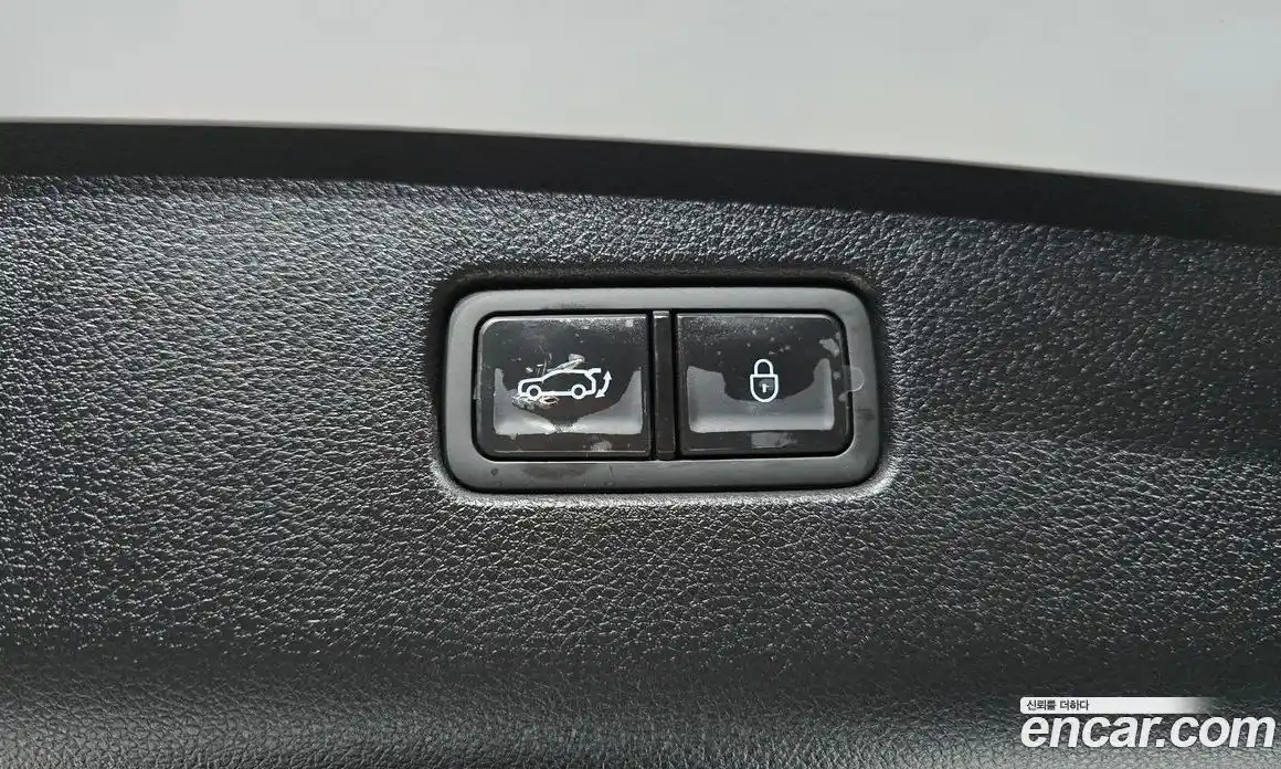 Genesis GV70 2023 2.5 гидро в Москве № 128215, фото 20
