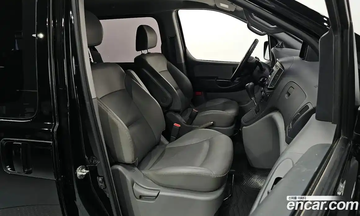 Hyundai Starex 2019 2.5 гидро в Москве № 1610723, фото 11