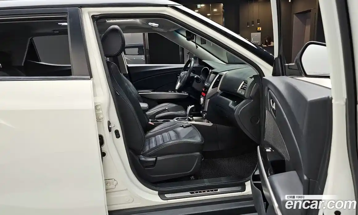 SsangYong TIBOLI 2016 1.6 гидро в Москве № 1612976, фото 11
