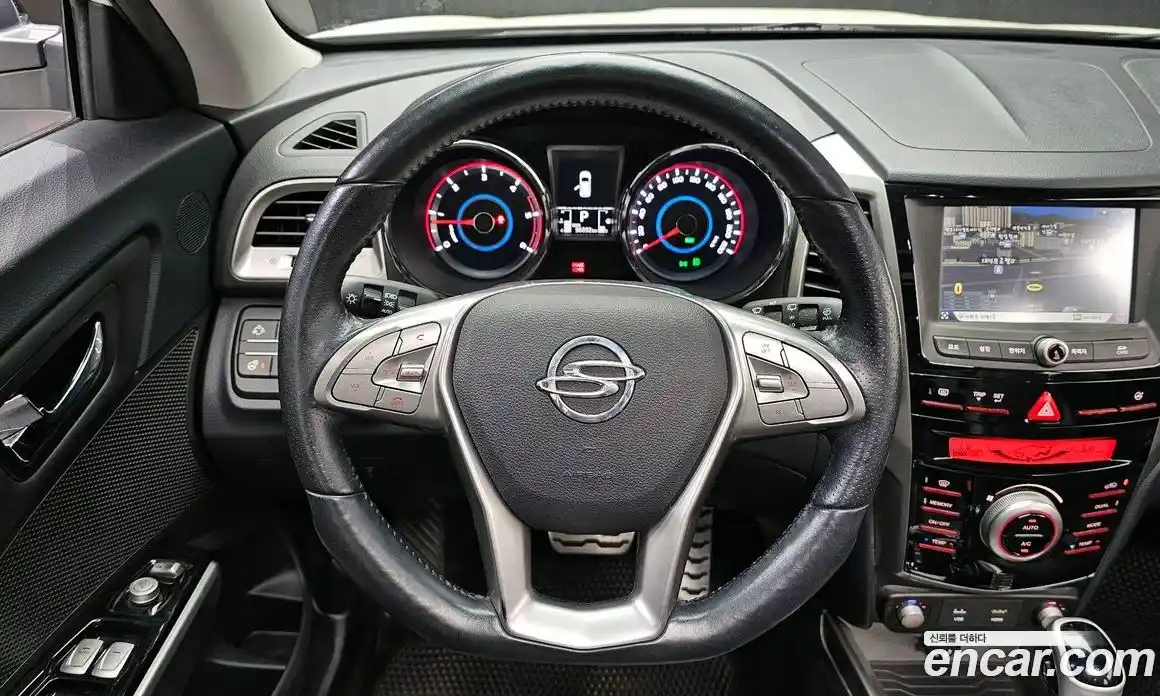SsangYong TIBOLI 2016 1.6 гидро в Москве № 1612976, фото 13