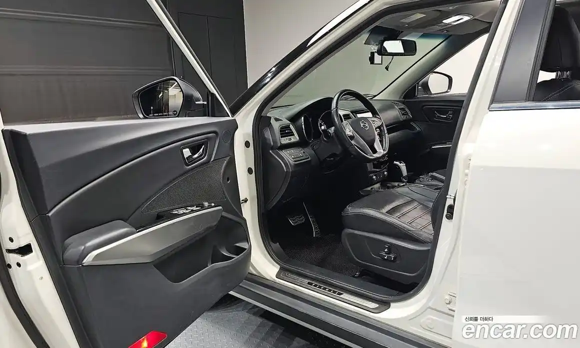 SsangYong TIBOLI 2016 1.6 гидро в Москве № 1612976, фото 10