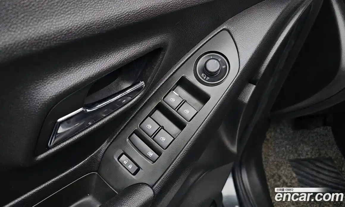Chevrolet Trax 2017 1.6 гидро в Москве № 1614800, фото 13
