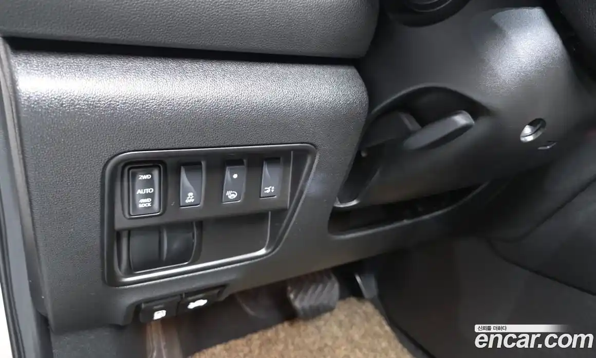 Renault QM6 2017 2.0 гидро в Москве № 1615426, фото 14