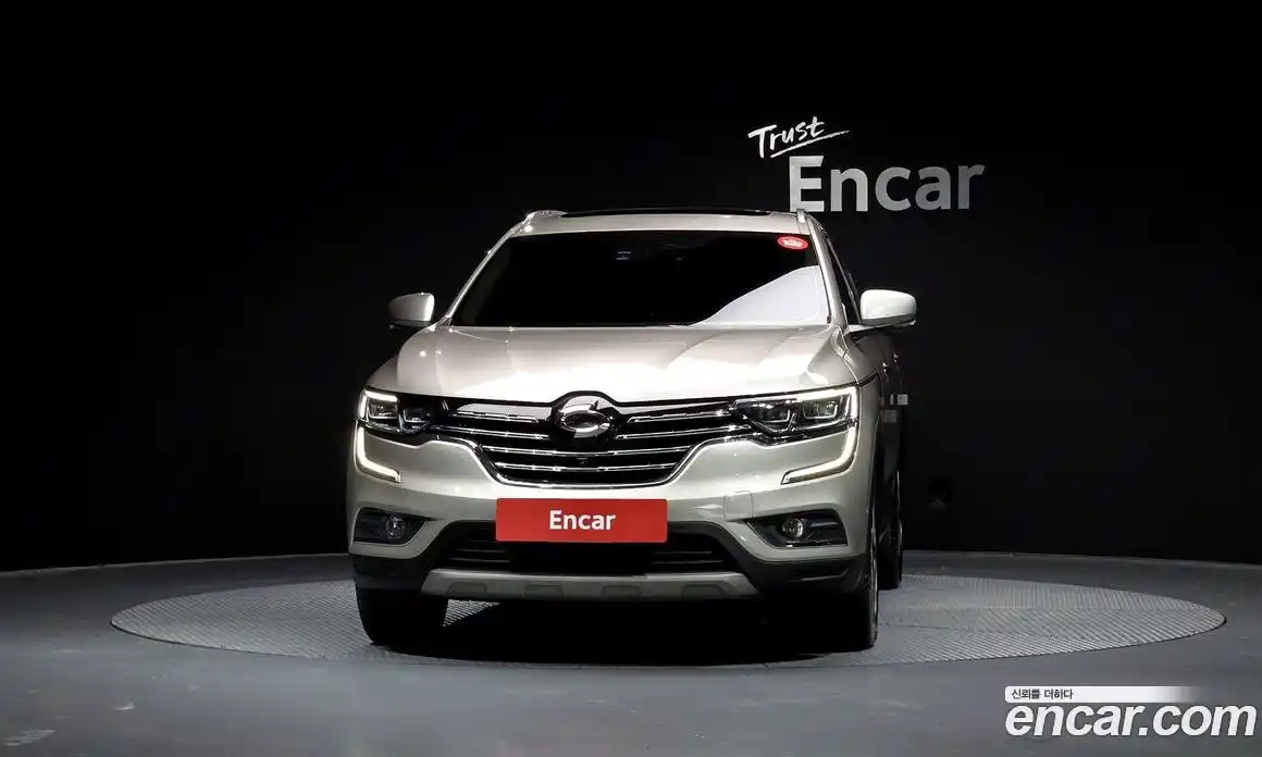 Renault QM6 2017 2.0 гидро в Москве № 1615426, фото 3
