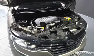 Renault QM6 2017 2.0 гидро в Москве № 1615426, миниатюра 6