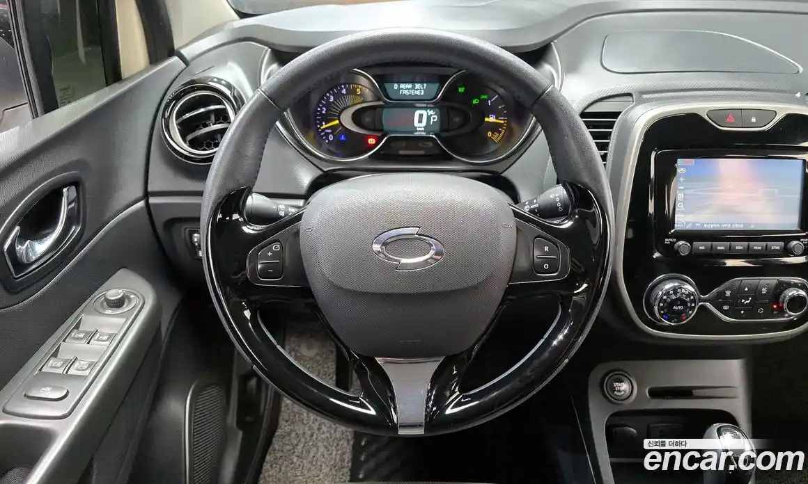 Renault QM3 2014 1.5 гидро в Москве № 1615655, фото 13