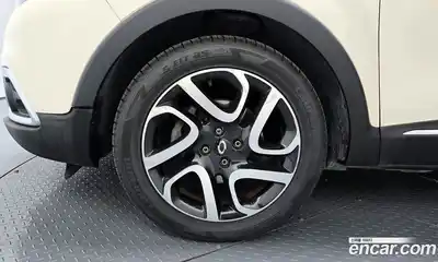 Renault QM3 2014 1.5 гидро в Москве № 1615655, миниатюра 5