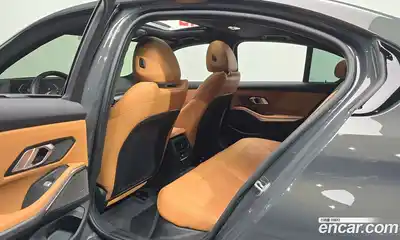 BMW 3-Series 2025 2.0 гидро в Москве № 1616142, миниатюра 11