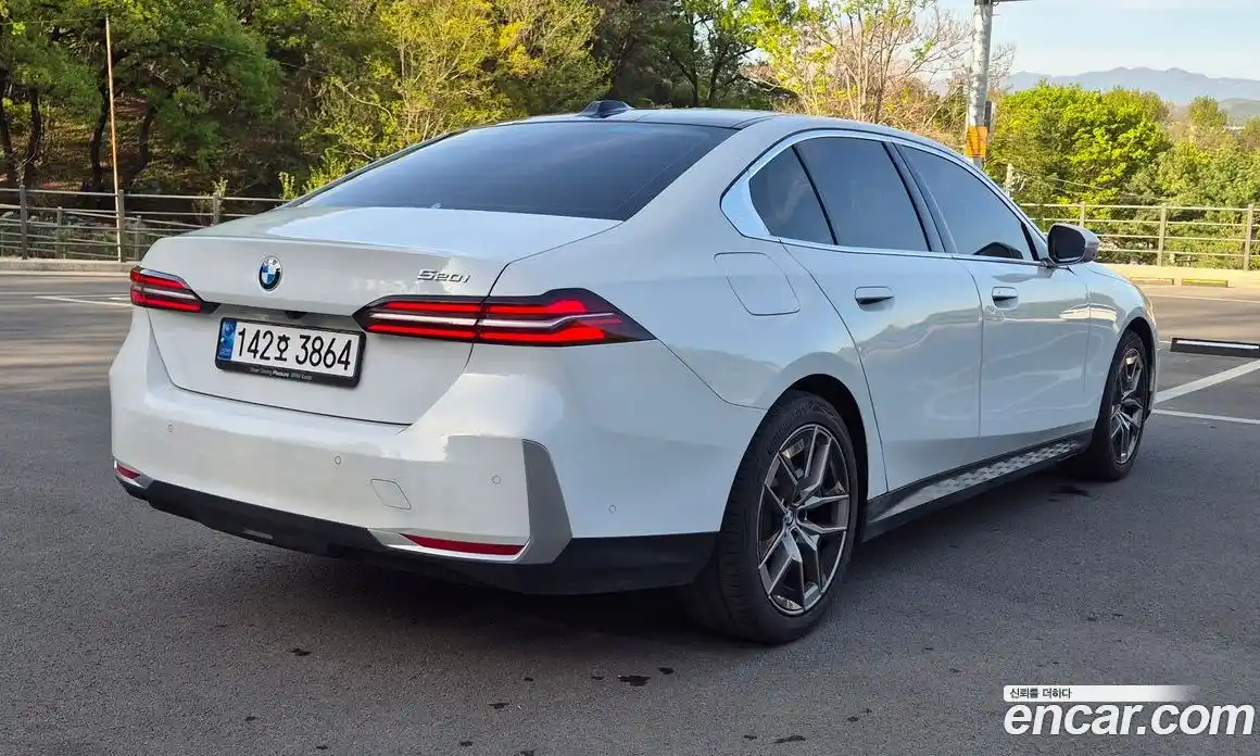 BMW 5-Series 2024 2.0 гидро в Москве № 1616460, фото 4