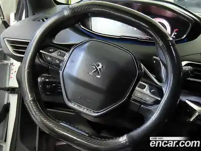 Peugeot 5008 2022 1.5 гидро в Москве № 1616673, миниатюра 8