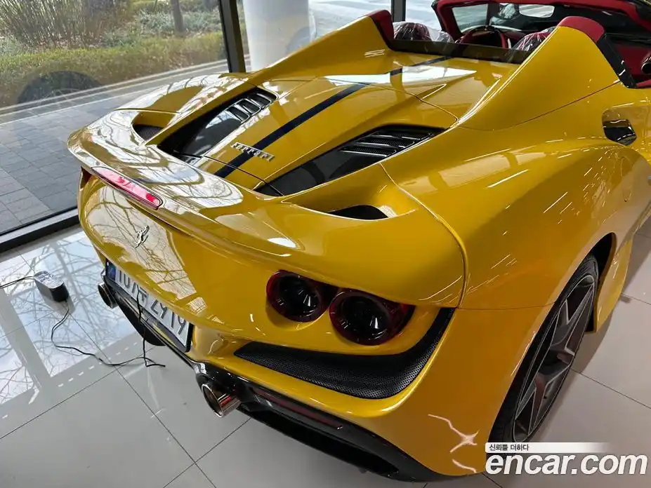 Ferrari F8 2023 3.9 гидро в Москве № 1616887, фото 3