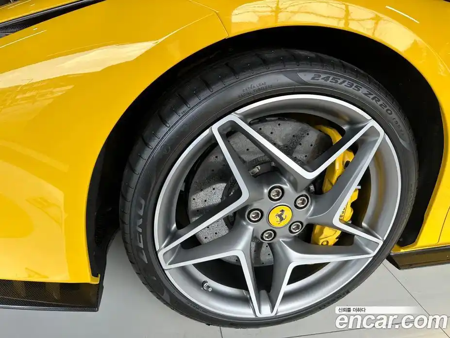 Ferrari F8 2023 3.9 гидро в Москве № 1616887, фото 10