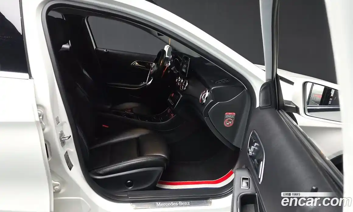 Mercedes-Benz GLA-Class 2018 2.0 гидро в Москве № 1617109, фото 11