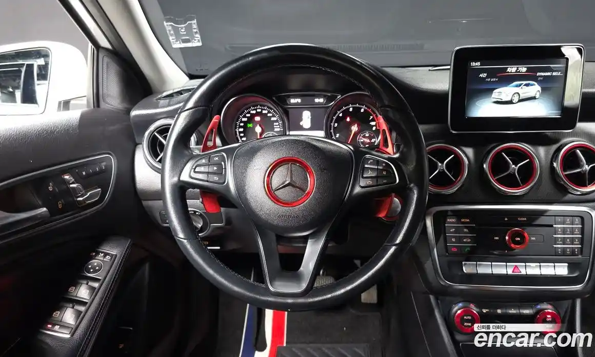 Mercedes-Benz GLA-Class 2018 2.0 гидро в Москве № 1617109, фото 13