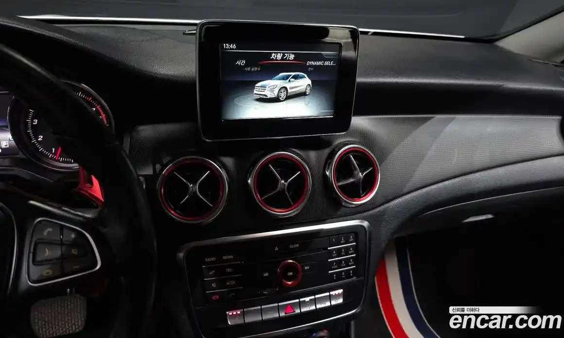 Mercedes-Benz GLA-Class 2018 2.0 гидро в Москве № 1617109, фото 14