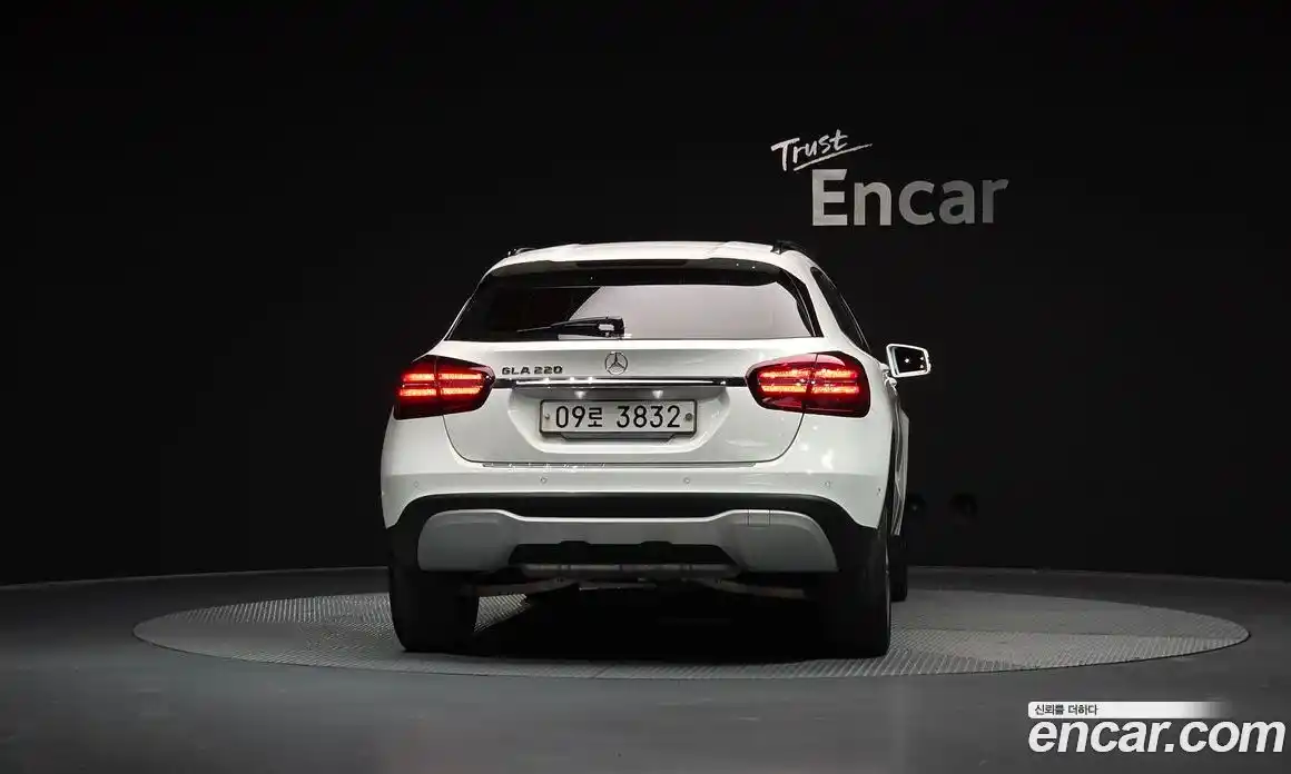 Mercedes-Benz GLA-Class 2018 2.0 гидро в Москве № 1617109, фото 4