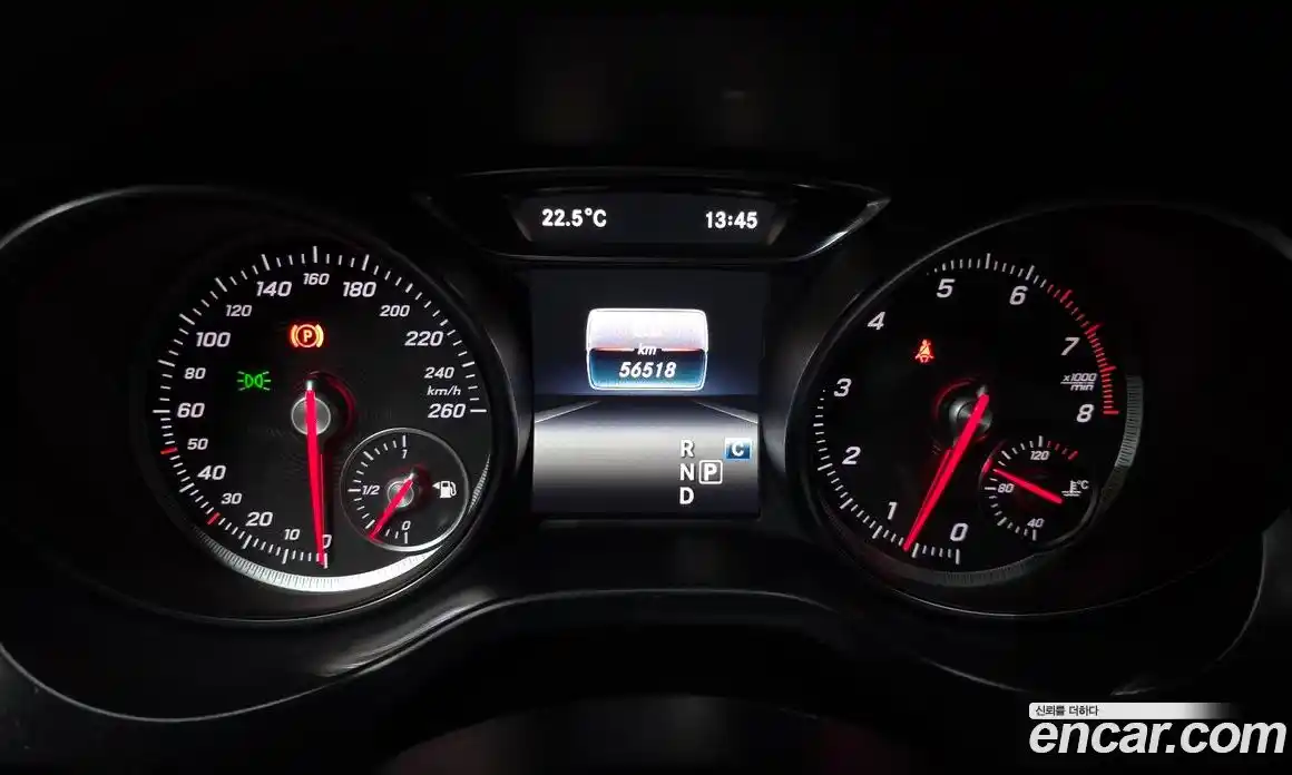 Mercedes-Benz GLA-Class 2018 2.0 гидро в Москве № 1617109, фото 8