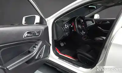 Mercedes-Benz GLA-Class 2018 2.0 гидро в Москве № 1617109, миниатюра 10