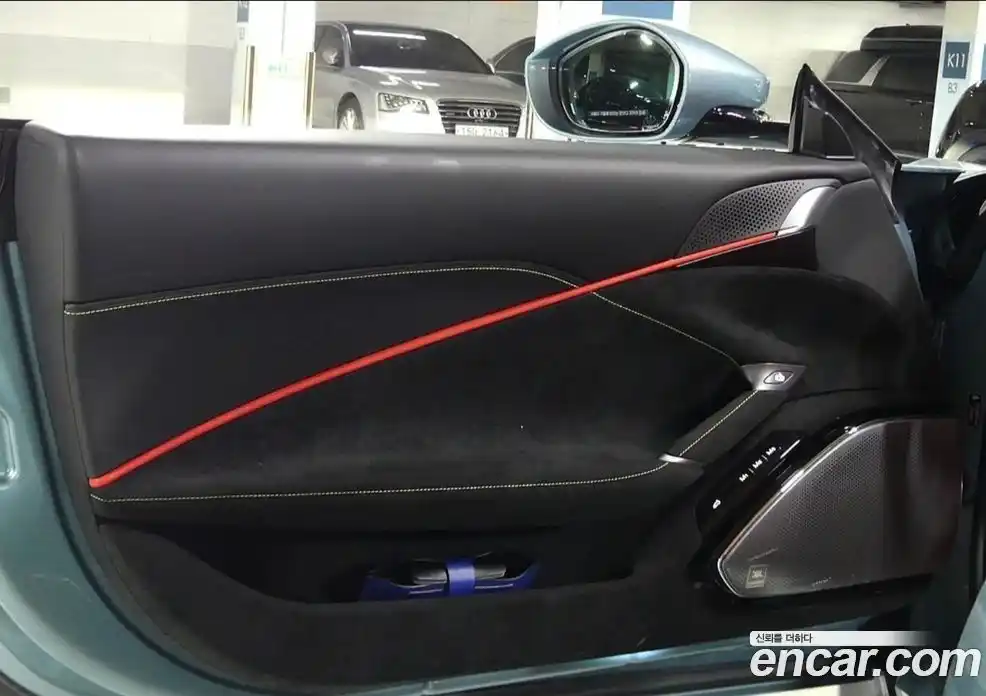 Ferrari Roma 2025 3.9 гидро в Москве № 1617175, фото 12