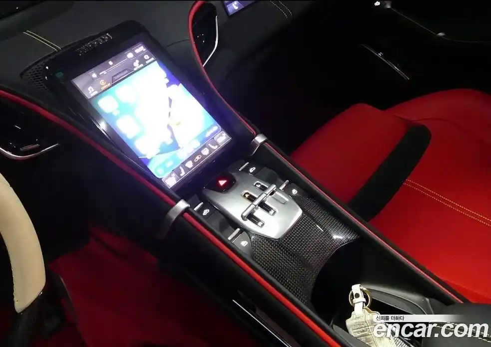 Ferrari Roma 2025 3.9 гидро в Москве № 1617175, фото 15