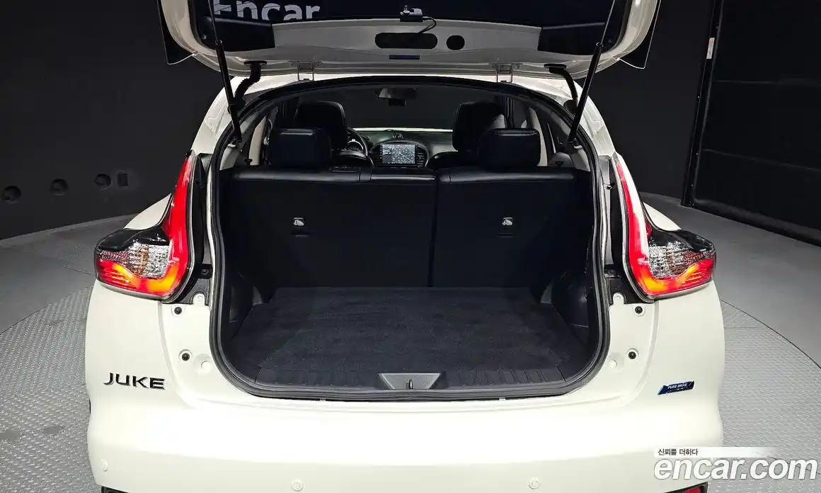 Nissan Juke 2016 1.6 гидро в Москве № 1617350, фото 20