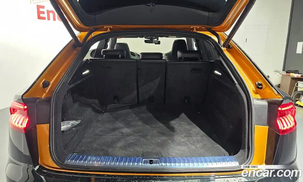 Audi Q8 2021 3.0 гидро в Москве № 1617683, фото 20