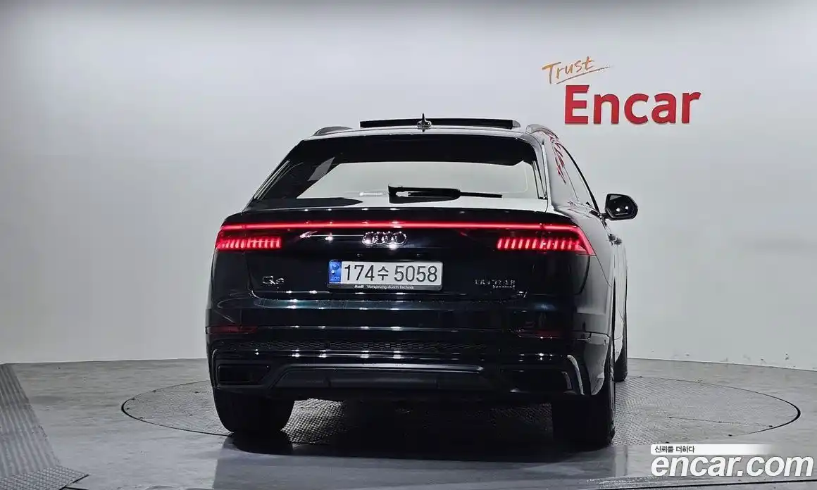 Audi Q8 2021 3.0 гидро в Москве № 1617683, фото 4