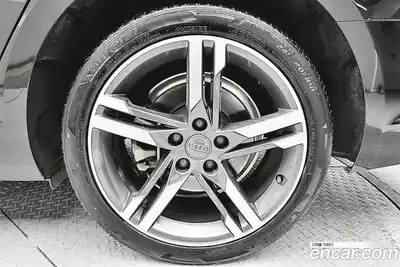 Audi A4 2019 2.0 гидро в Москве № 1618361, миниатюра 6