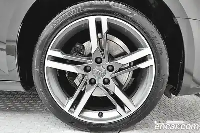 Audi A4 2019 2.0 гидро в Москве № 1618361, миниатюра 7