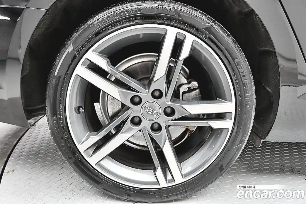 Audi A4 2019 2.0 гидро в Москве № 1618361, фото 8