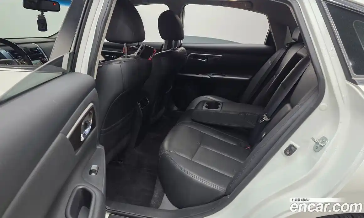 Nissan Altima 2014 2.5 гидро в Москве № 1618524, фото 12
