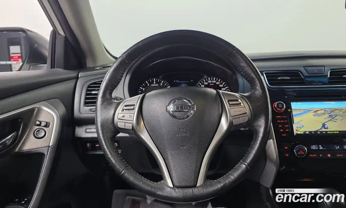 Nissan Altima 2014 2.5 гидро в Москве № 1618524, фото 16