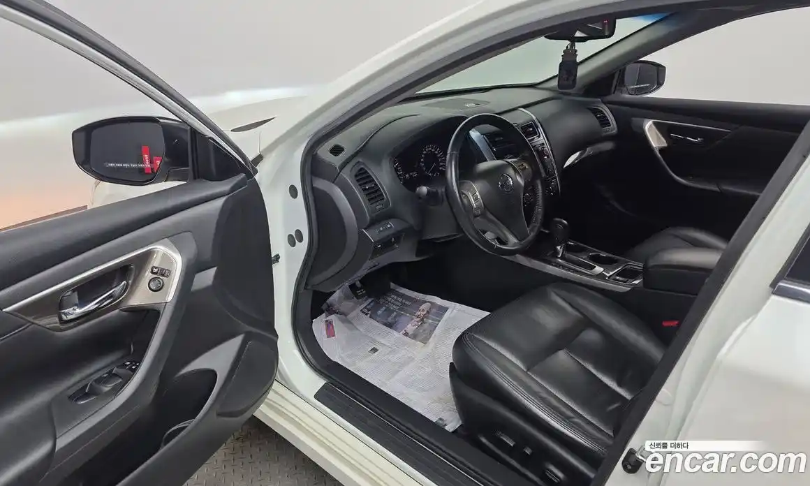 Nissan Altima 2014 2.5 гидро в Москве № 1618524, фото 10