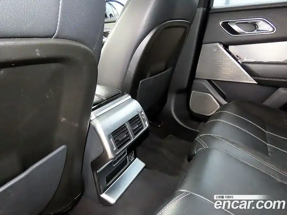 Land Rover Range-Rover Velar 2019 3.0 гидро в Москве № 1619876, фото 14