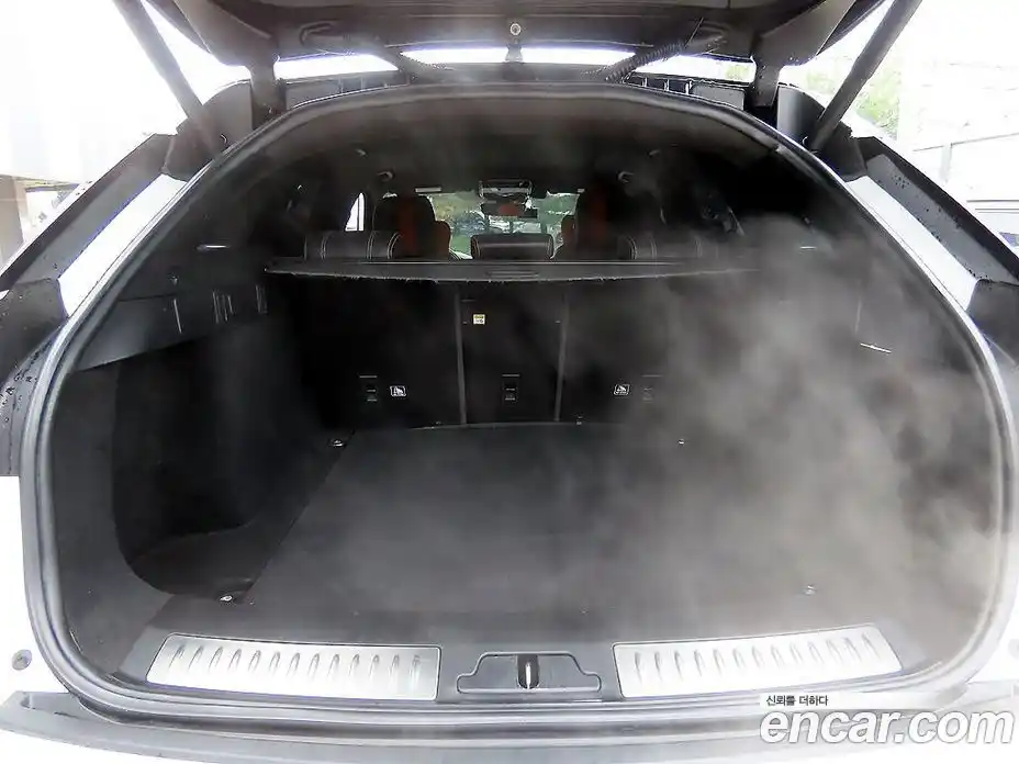 Land Rover Range-Rover Velar 2019 3.0 гидро в Москве № 1619876, фото 17