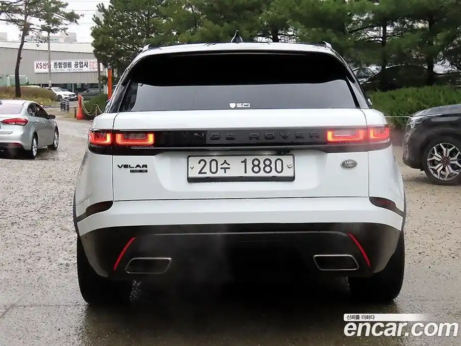 Land Rover Range-Rover Velar 2019 3.0 гидро в Москве № 1619876, фото 4