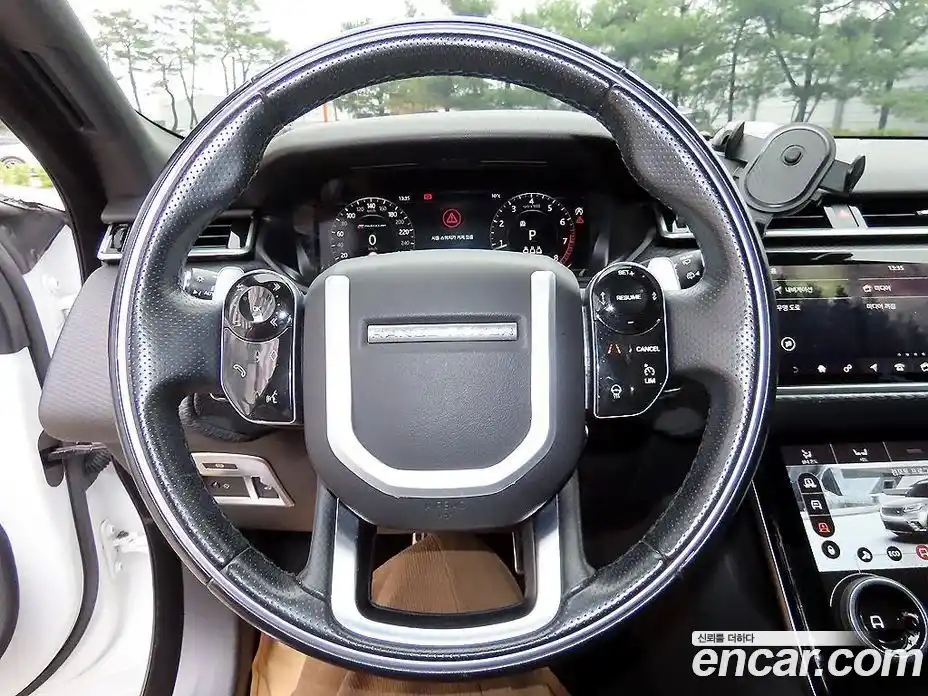 Land Rover Range-Rover Velar 2019 3.0 гидро в Москве № 1619876, фото 8