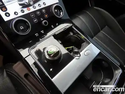 Land Rover Range-Rover Velar 2019 3.0 гидро в Москве № 1619876, миниатюра 10