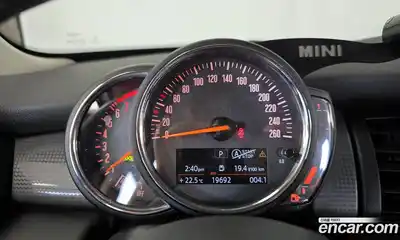 Mini Cooper 2020 1.5 гидро в Москве № 1620011, миниатюра 8