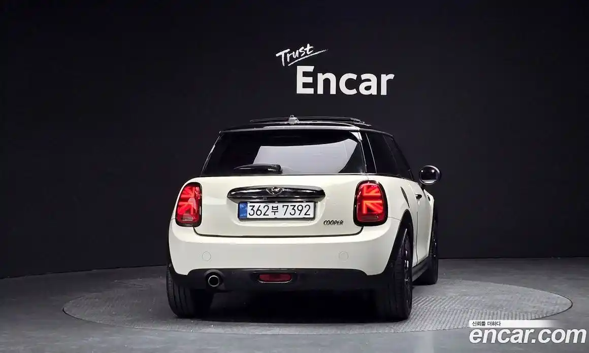 Mini Cooper 2014 1.5 гидро в Москве № 1622034, фото 4