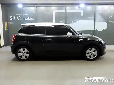Mini Cooper 2020 1.5 гидро в Москве № 1622292, миниатюра 3