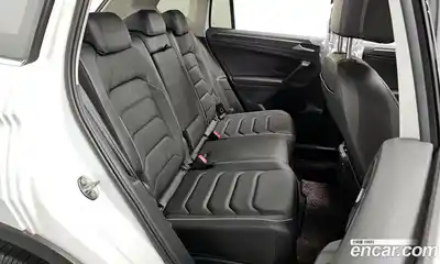 Volkswagen Tiguan 2022 2.0 гидро в Москве № 1623167, миниатюра 11