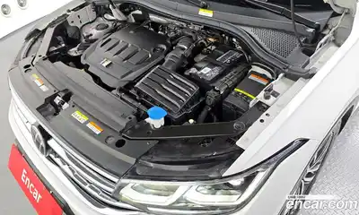 Volkswagen Tiguan 2022 2.0 гидро в Москве № 1623167, миниатюра 6